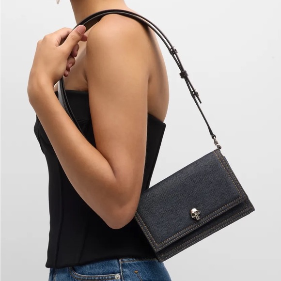 Alexander McQueen
Small Skull Denim Shoulder Bag - Picture 4 of 6
